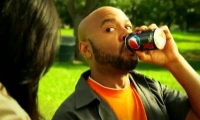 anúncio LOVE HURTS da Pepsi