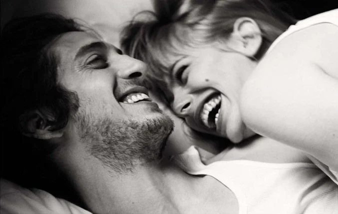 Casal feliz sem filhos