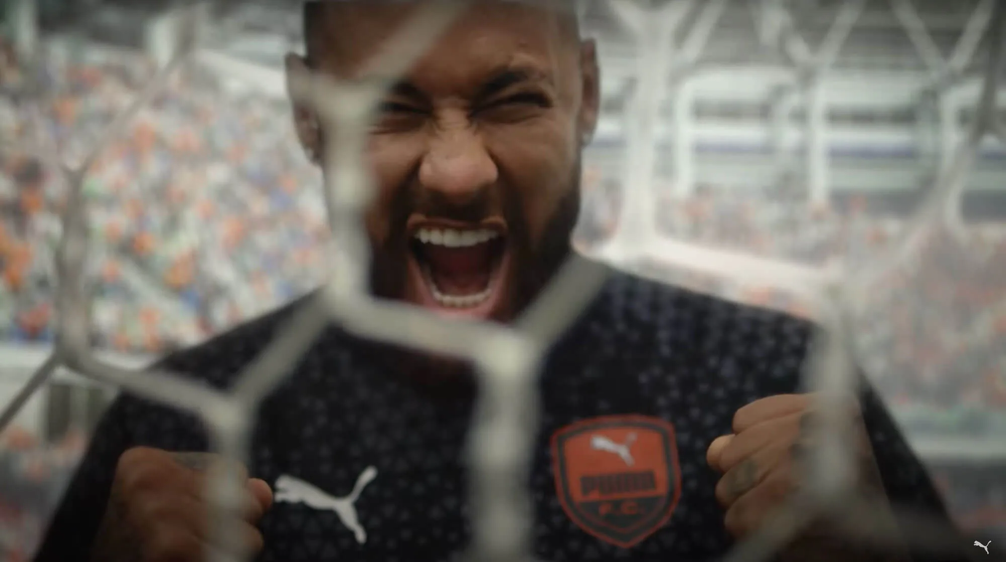 Neymar em PUMA: FOREVER܂FASTER. See The Game Like We Do