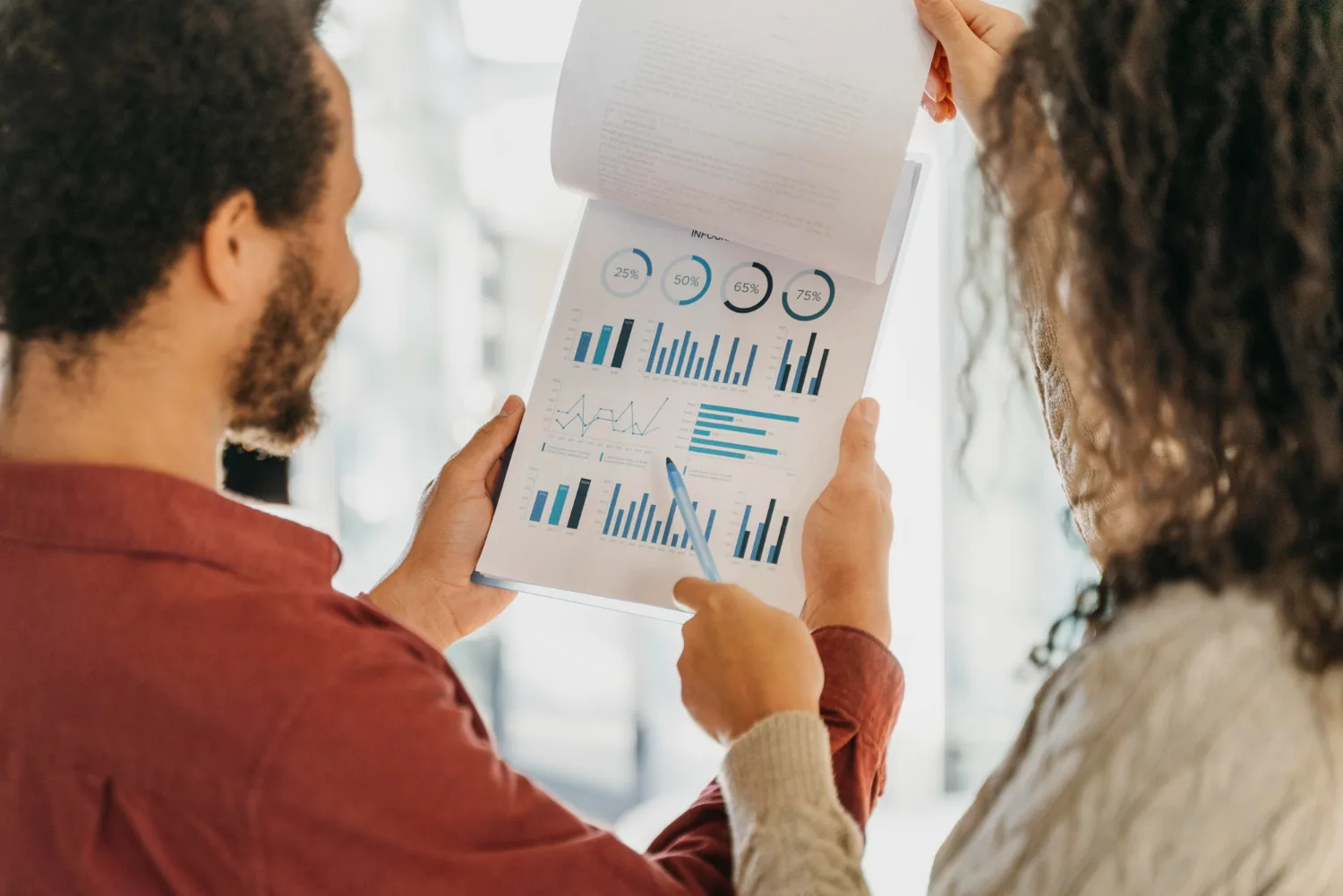 Panorama do mercado digital em 2024 e tendências para 2025