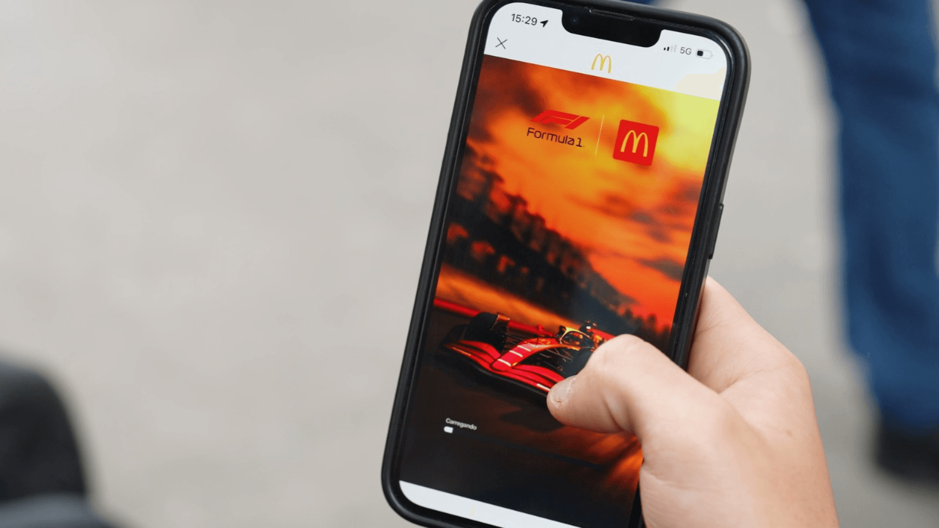 Aioros e McDonald’s lançam jogo de Fórmula 1 no app Méqui para toda a América Latina