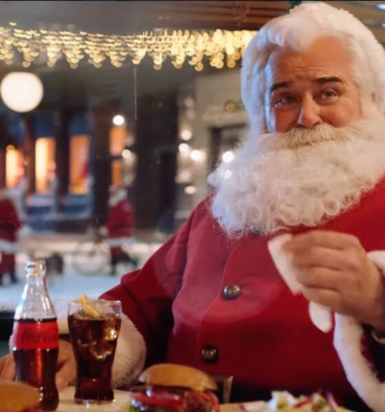 Papai Noel em cenas de campanhas de Natal da Coca-Cola